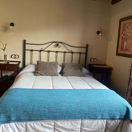 La Posada De Barro Infiesto Extérieur photo